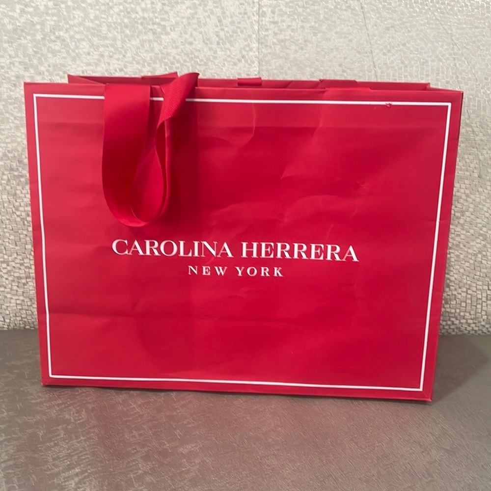 Carolina Herrera Gift bag 15 x 12 x 6
